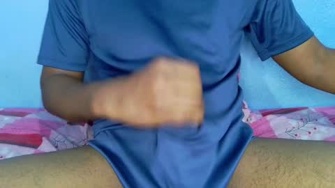 Snapshot of shy_eyes_ chatting on 12-03-24, 01:32 shyeyes online show from 12-03-24, 01:32