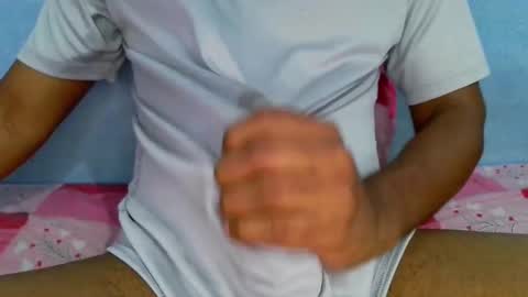 Snapshot of shy_eyes_ chatting on 02-28-25, 03:04 shyeyes online show from 02-28-25, 03:04