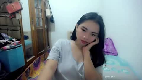 shy_innocent_girl online show from 07-29-26, 03:21