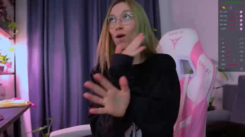  HI i am Marcy online show from 11-25-25, 10:10