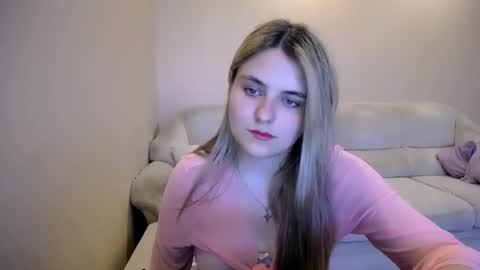 shy_sabrina_ online show from 05-19-26, 03:29