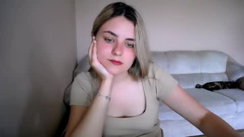 shy_sabrina_ online show from 05-25-26, 02:23