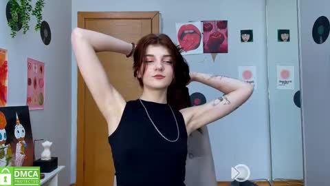 Snapshot of shybella_girl chatting on 02-15-25, 07:49 Bella online show from 02-15-25, 07:49