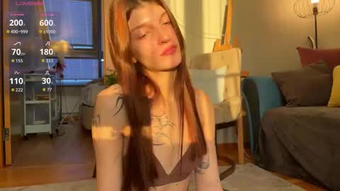 Snapshot of shybella_girl chatting on 10-02-25, 05:25 Bella online show from 10-02-25, 05:25