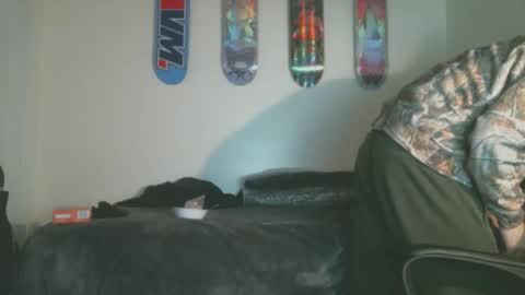 shyboyhugecum2020 online show from 03-14-26, 04:29