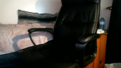 shyboyhugecum2020 online show from 07-30-26, 02:54