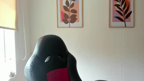 Snapshot of shylittlebunny chatting on 05-28-26, 03:31 shylittlebunny online show from 05-28-26, 03:31