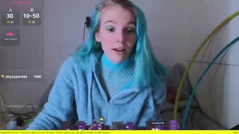 Hippie online show from 06-12-26, 03:55