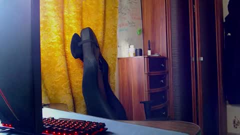 Tom and Betty online show from 02-03-26, 06:22