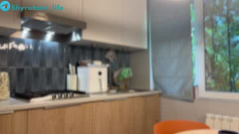 Snapshot of shyrubate chatting on 06-01-26, 07:21 Aurora online show from 06-01-26, 07:21