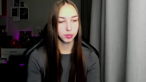 SIA online show from 11-24-25, 02:22