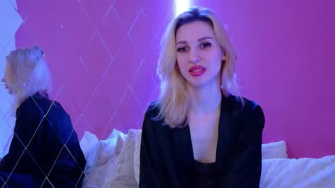 Snapshot of sia_a chatting on 02-11-26, 05:45 Anastasia online show from 02-11-26, 05:45