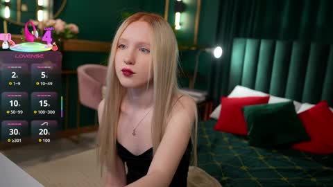 Sia online show from 04-03-26, 05:44