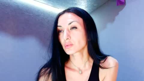 Siaconna online show from 03-18-26, 06:27