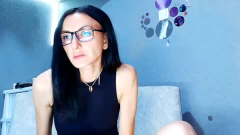 Siaconna online show from 06-18-26, 08:14