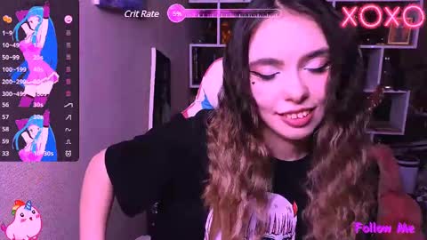 Snapshot of siashine chatting on 12-23-24, 05:00 siashine online show from 12-23-24, 05:00