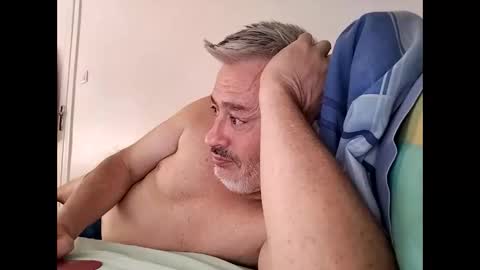 Snapshot of sibemolx chatting on 09-21-25, 01:46 sibemolx online show from 09-21-25, 01:46