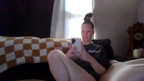 Mrs. St. Patrickk online show from 06-12-26, 11:03