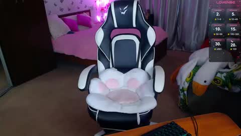 Sidny online show from 02-24-26, 08:56