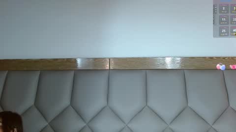 Snapshot of sienastone chatting on 01-09-25, 02:01 SIENA STONE online show from 01-09-25, 02:01