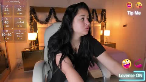 Sienna  online show from 11-15-25, 11:29