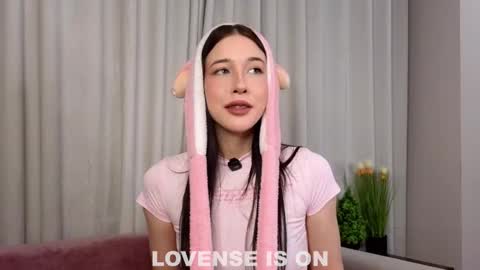 Eva  online show from 02-13-26, 11:17