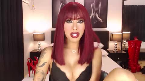 Jenny Hakenson online show from 04-21-26, 01:42