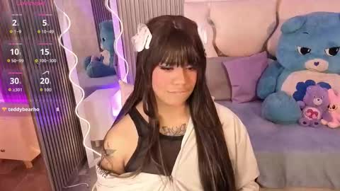 Siiam Tay online show from 10-19-25, 03:40