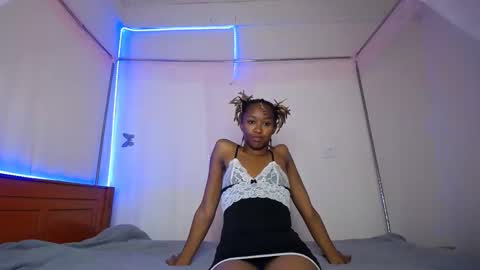 silent_lovie online show from 03-15-26, 09:04