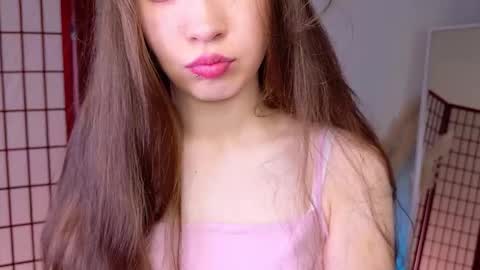 Lily online show from 12-17-25, 08:59