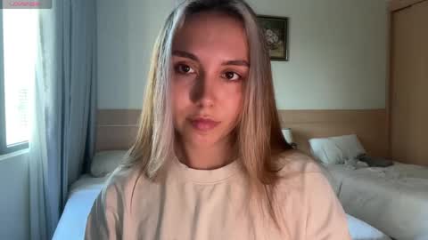 You fav Miss Si online show from 04-13-26, 09:59