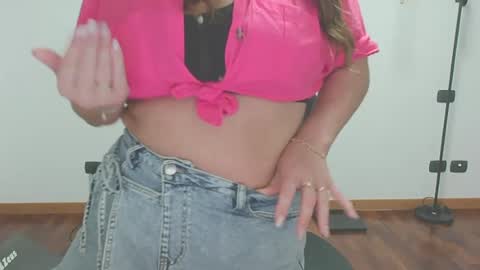 Snapshot of silk_and_dreams_24 chatting on 07-28-26, 12:40 Cindy online show from 07-28-26, 12:40