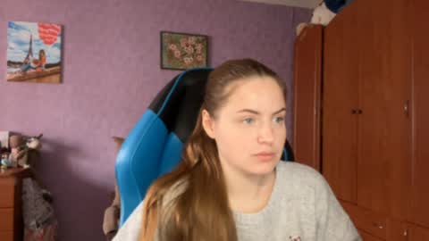 Erica online show from 03-30-26, 07:31