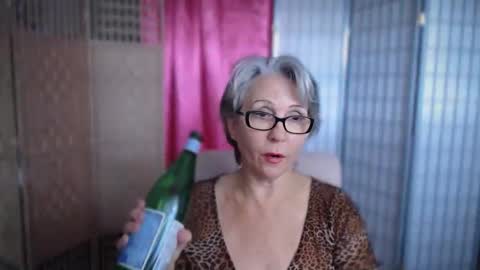 petra daniels online show from 10-25-25, 09:09