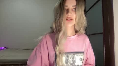 silkybabe19 online show from 12-03-25, 09:46