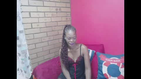 Snapshot of silkyeboni chatting on 07-31-26, 06:29 silkyeboni online show from 07-31-26, 06:29