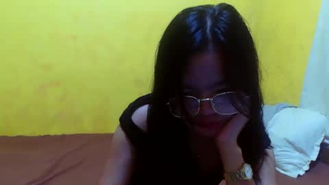 silkykitten_ online show from 11-17-25, 02:12