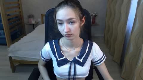 silkymiley online show from 10-14-25, 03:51