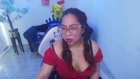 Snapshot of silvana_lane chatting on 07-13-26, 07:27 Silvana online show from 07-13-26, 07:27