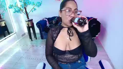 Snapshot of silvana_lane chatting on 07-17-26, 07:52 Silvana online show from 07-17-26, 07:52