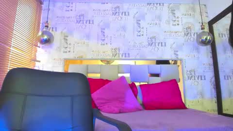 Snapshot of silvana_monroe chatting on 02-13-26, 09:33 SIlvana online show from 02-13-26, 09:33