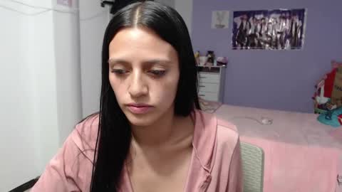 Snapshot of silvanaroberts_ chatting on 02-28-25, 12:10 Rouse online show from 02-28-25, 12:10