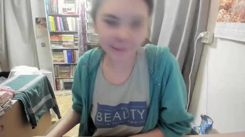 Snapshot of silvercaramel chatting on 02-15-26, 07:43 silvercaramel online show from 02-15-26, 07:43
