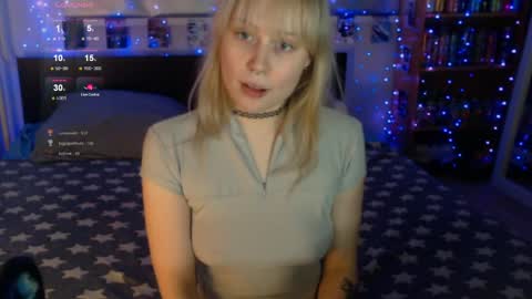 Snapshot of silvercherub chatting on 06-05-26, 06:57 silvercherub online show from 06-05-26, 06:57