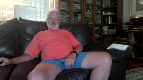 Snapshot of silverdaddy_1955 chatting on 07-27-26, 12:34 Daddy Bear online show from 07-27-26, 12:34