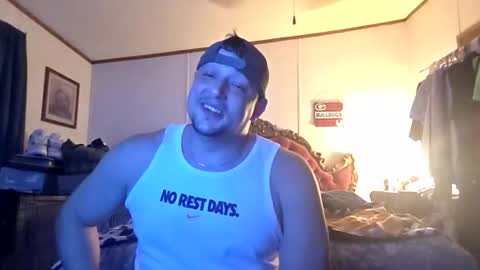 Snapshot of silverfox706 chatting on 06-11-26, 01:49 Jay Silverfox706 online show from 06-11-26, 01:49