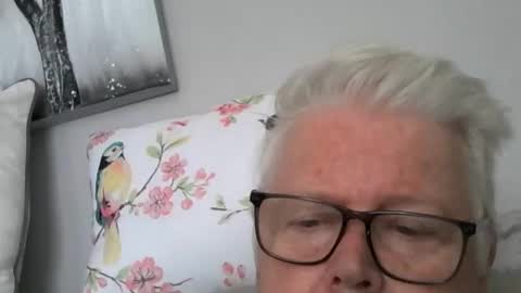 Snapshot of silverfoxpauly chatting on 05-29-26, 12:25 silverfoxpauly online show from 05-29-26, 12:25
