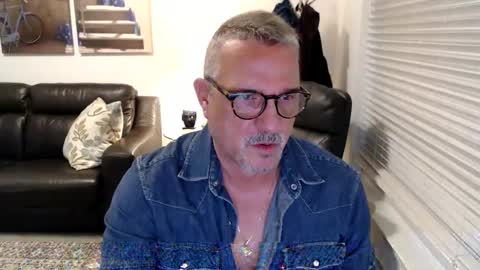 silveroli187 online show from 09-19-25, 02:18