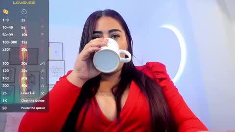 Silvia online show from 01-13-26, 01:16