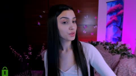 Snapshot of silvia_queen1 chatting on 12-19-24, 12:45 Silvia nude in pvt online show from 12-19-24, 12:45